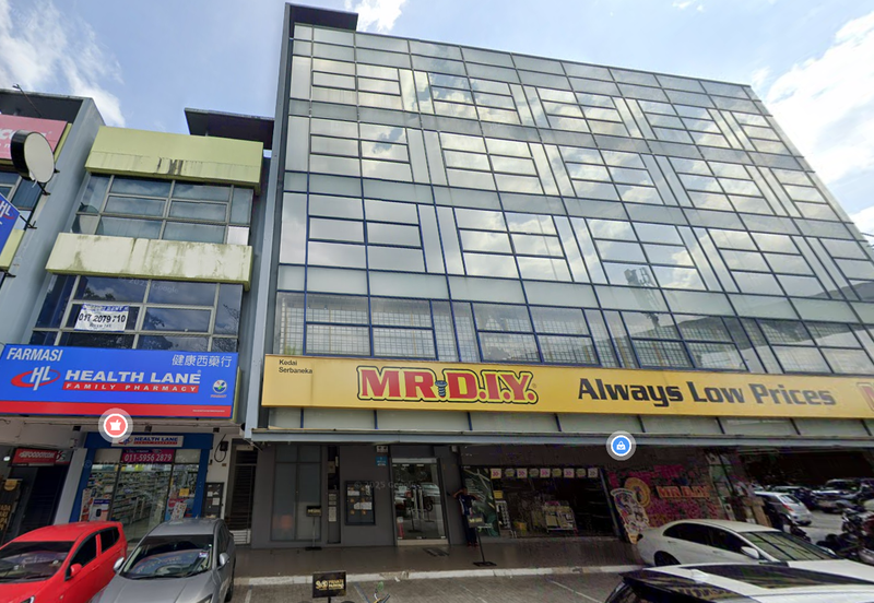 The Trillium @Lake Fields