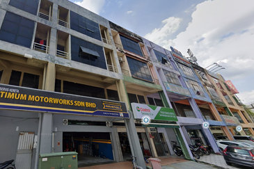 Kayu Ara Business Park, Kayu Ara