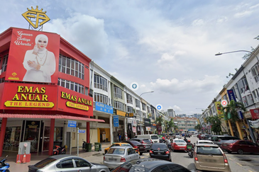 Medan Idaman Business Centre