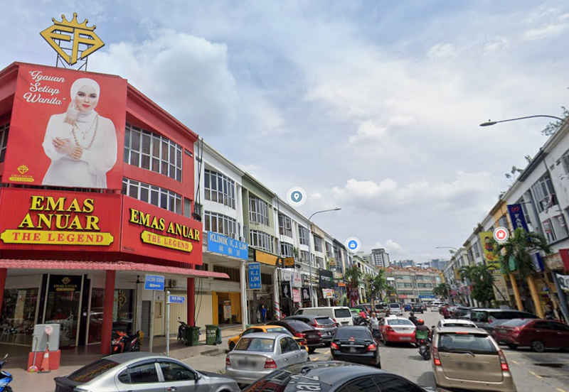 Medan Idaman Business Centre