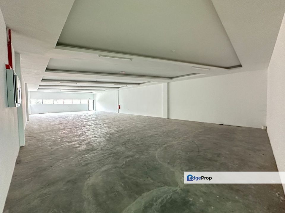 🏢 For Rent – Commercial Land with Building @ Taman Muda, Cheras ✨ Single-Storey Warehouse | Large Land, Kuala Lumpur, Ampang