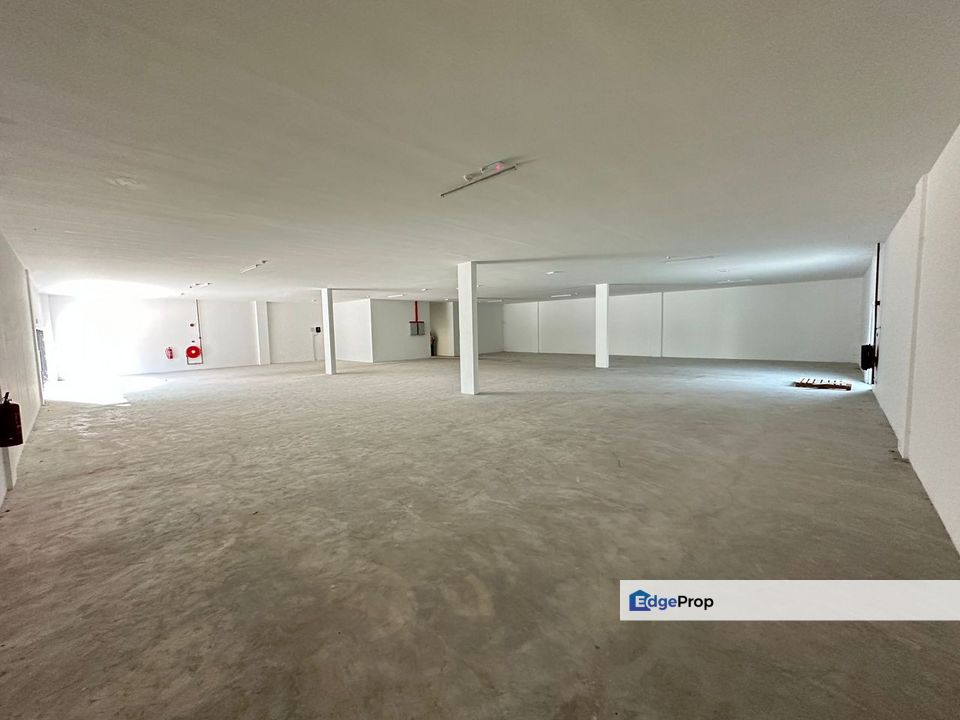 🏢 For Rent – Commercial Land with Building @ Taman Muda, Cheras ✨ Single-Storey Warehouse | Large Land, Kuala Lumpur, Ampang