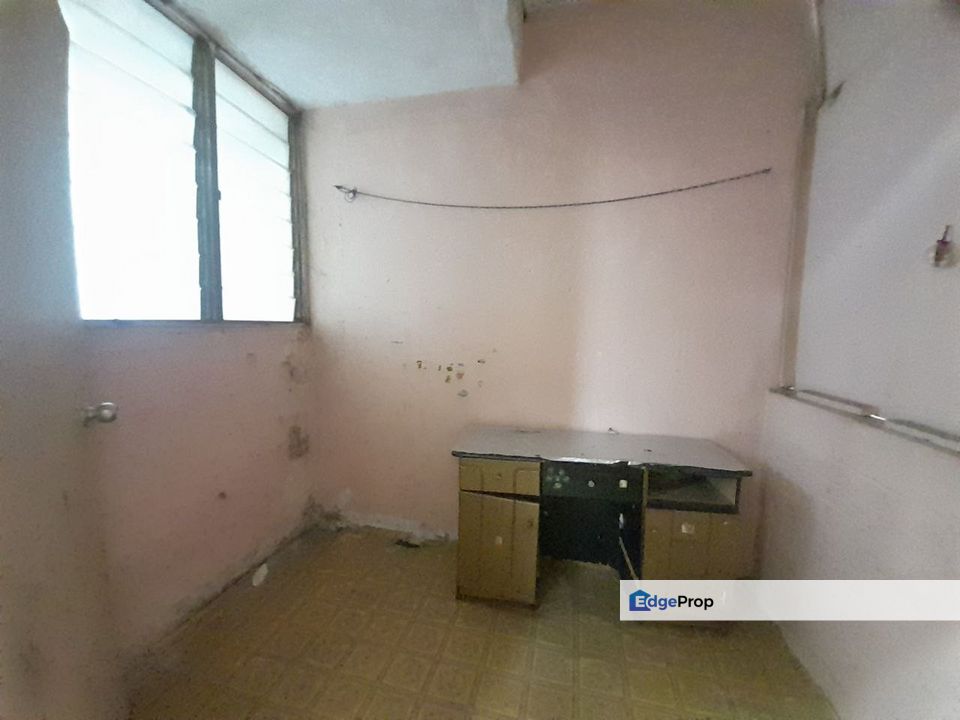 FOR SALE:  Flat Taman Samudra, Batu Caves, Selangor (NZ), Selangor, Batu Caves 