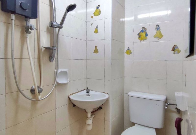 Putra Villa Kondominium