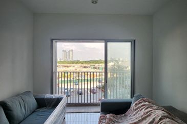 For RENT: Level 3, Idaman Residensi Selangorku,  Cyberjaya (NZ)