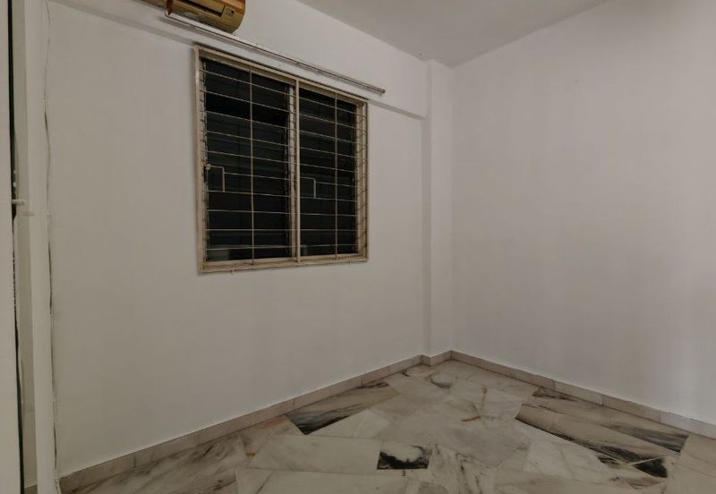 Kondominium Gurney Heights