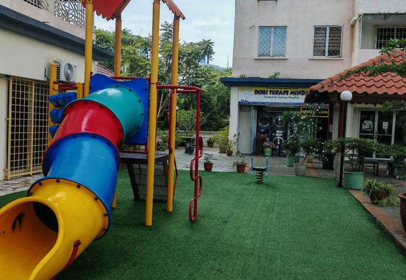 Kondominium Gurney Heights