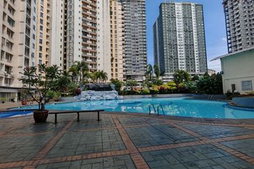 Kondominium Gurney Heights