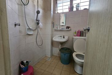 Double Storey Terrace @ Sepah Puteri Seksyen 5, Kota Damansara-DS