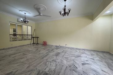 FOR SALE : 3.5 Storey Terrace House Superlink Bukit Wangsamas , Wangsa Maju KL - DS