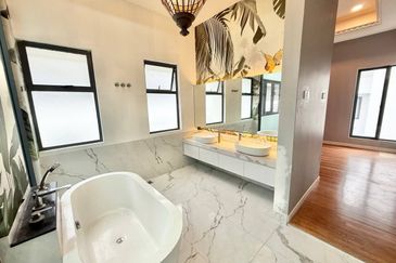 Casa Sutra, Alam Nusantara