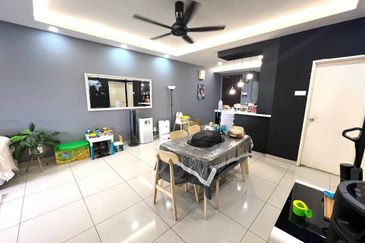 Residensi Zamrud (Zamrud Residensi)