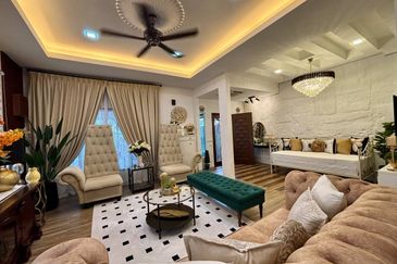 Taman Seroja, Bandar Baru Salak Tinggi