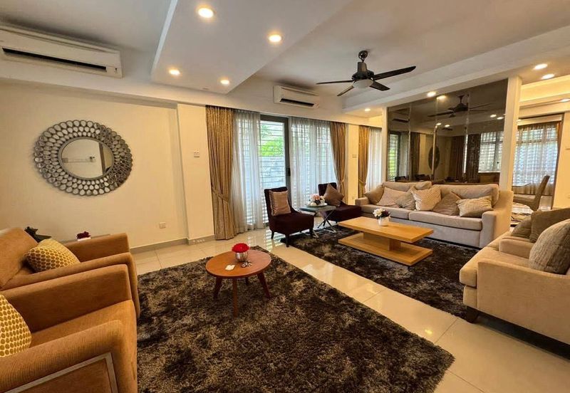 DANAU MUTIARA PRESINT 16 PUTRAJAYA 2.5 STOREY BUNGALOW FOR SALE LOCK STOCK AND BARREL WITH LIFT 