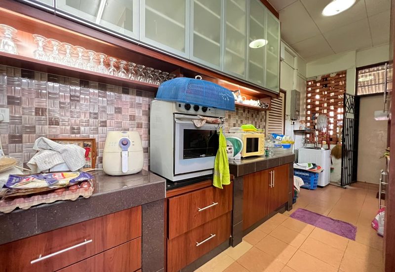 Seksyen 2, Shah Alam