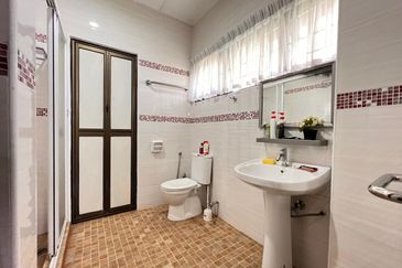 Seksyen 2, Shah Alam