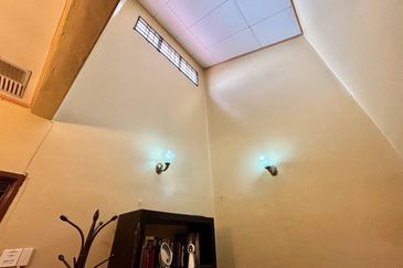 Jalan Suakasih @ Tun Hussein Onn