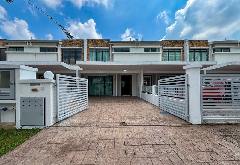 CERIA RESIDENCES CYBERJAYA DOUBLE STOREY TERRACE FOR SALE 