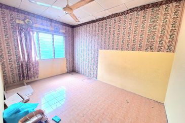 Taman Lembah Keramat AU5