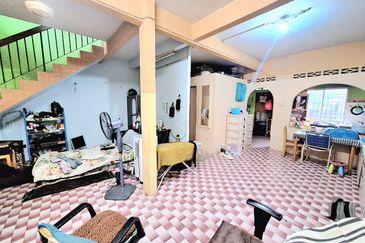 Taman Lembah Keramat AU5