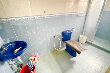 DEKAT SURAU❗️FACING OPEN Double Storey Semi D Seksyen 3 Shah Alam For Sale 