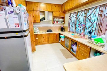 DEKAT SURAU❗️FACING OPEN Double Storey Semi D Seksyen 3 Shah Alam For Sale 