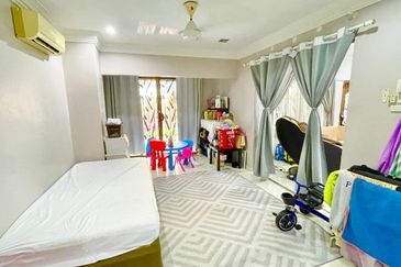 DEKAT SURAU❗️FACING OPEN Double Storey Semi D Seksyen 3 Shah Alam For Sale 