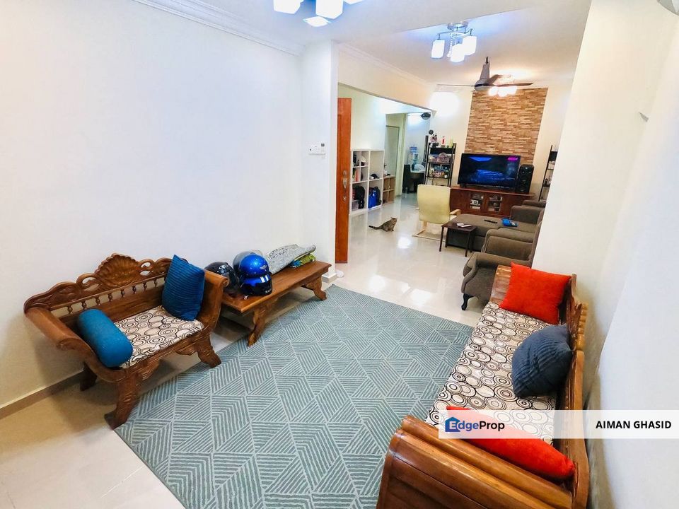 PARTIALLY FURNISHED❗️DOUBLE STOREY TERRACE INTERMEDIATE BUKIT BAYU SUBANG IMPIAN U10 SHAH ALAM FOR SALE , Selangor, Subang