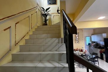 TERMURAH❗️GOOD CONDITION DOUBLE STOREY TERRACE TAMAN DESIRAN BAYU PUCHONG FOR SALE 