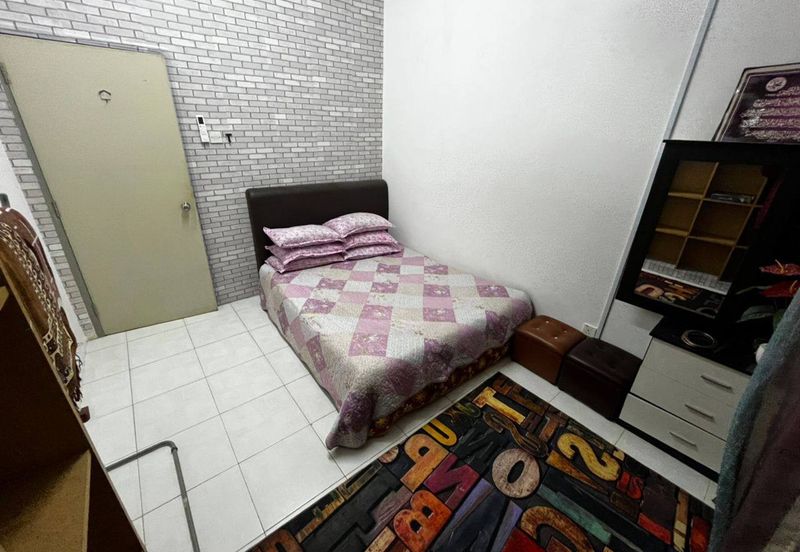 FULLY FURNISHED❗️GOOD CONDITION Double Storey Terrace Taman Suria Tropika Seri Kembangan For Sale 