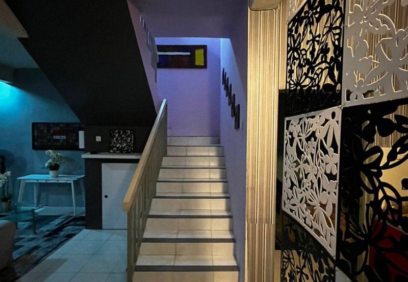 FULLY FURNISHED❗️GOOD CONDITION Double Storey Terrace Taman Suria Tropika Seri Kembangan For Sale 