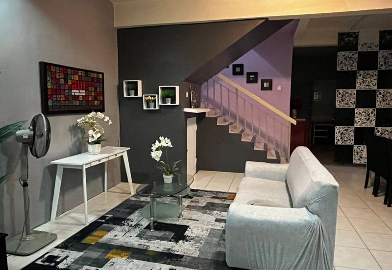 FULLY FURNISHED❗️GOOD CONDITION Double Storey Terrace Taman Suria Tropika Seri Kembangan For Sale 