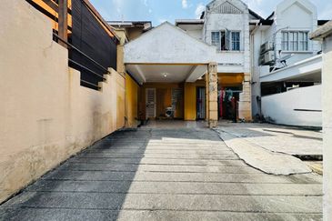 Seksyen 13, Shah Alam