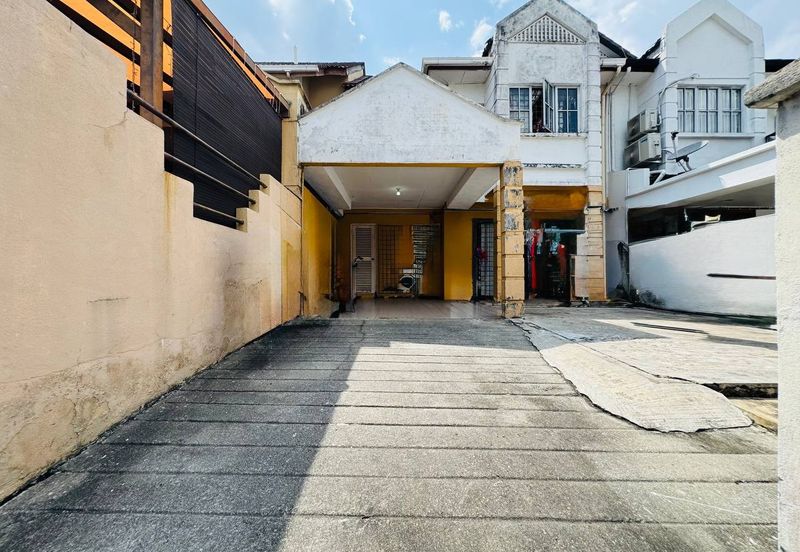 Seksyen 13, Shah Alam