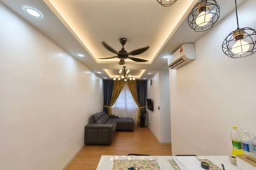 FURNISHED❗️GREAT CONDITION Pangsapuri Kemuning Idaman Kota Kemuning Shah Alam FOR SALE 