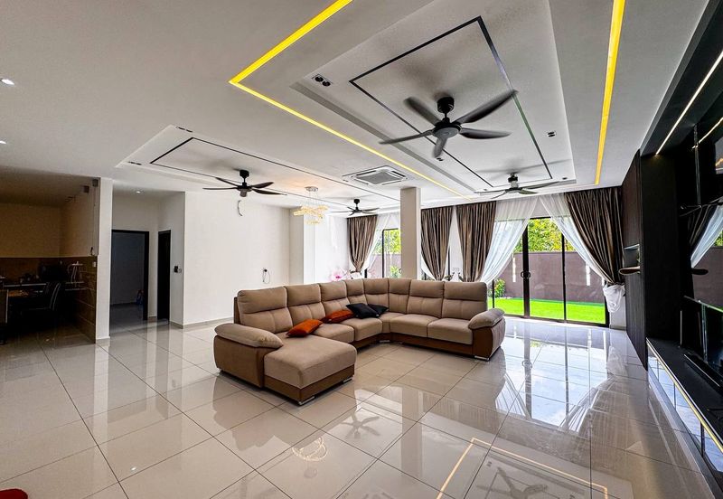 50X80❗️CORNER LOT SEMI D DOUBLE STOREY SETIA MAYURI SEMENYIH FOR SALE 