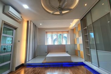 Seksyen 13, Shah Alam