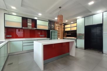 Seksyen 13, Shah Alam