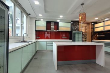 Seksyen 13, Shah Alam