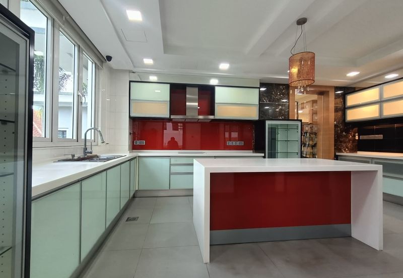 Seksyen 13, Shah Alam