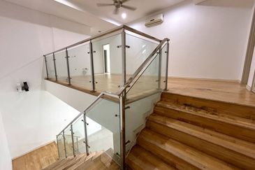 GATED GUARDED❗️SEMI D DOUBLE STOREY AVENUE 6 BANDAR TUN HUSSEIN FOR SALE 