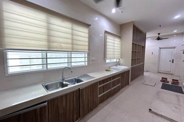 GATED GUARDED❗️SEMI D DOUBLE STOREY AVENUE 6 BANDAR TUN HUSSEIN FOR SALE 