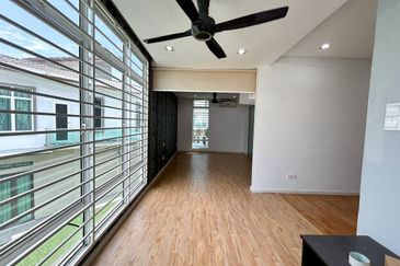 GATED GUARDED❗️SEMI D DOUBLE STOREY AVENUE 6 BANDAR TUN HUSSEIN FOR SALE 