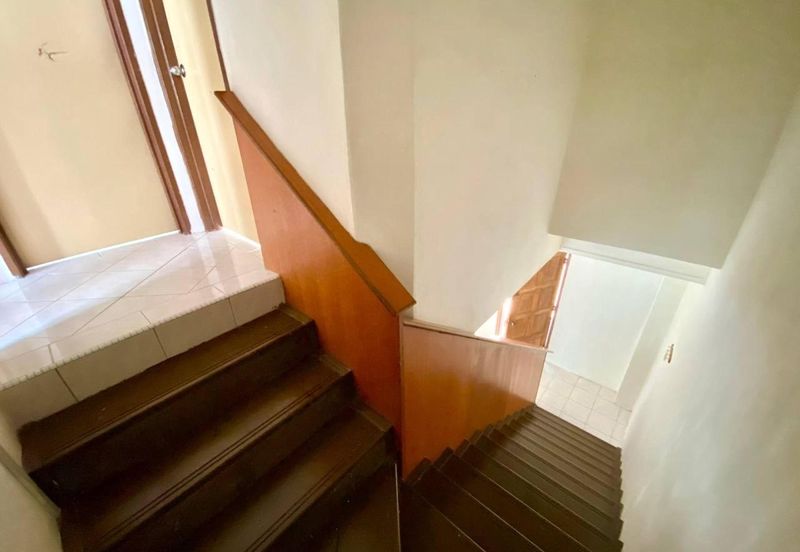 DEKAT MRT❗️Double Storey Taman Pinggiran Putra Seri Kembangan FOR SALE