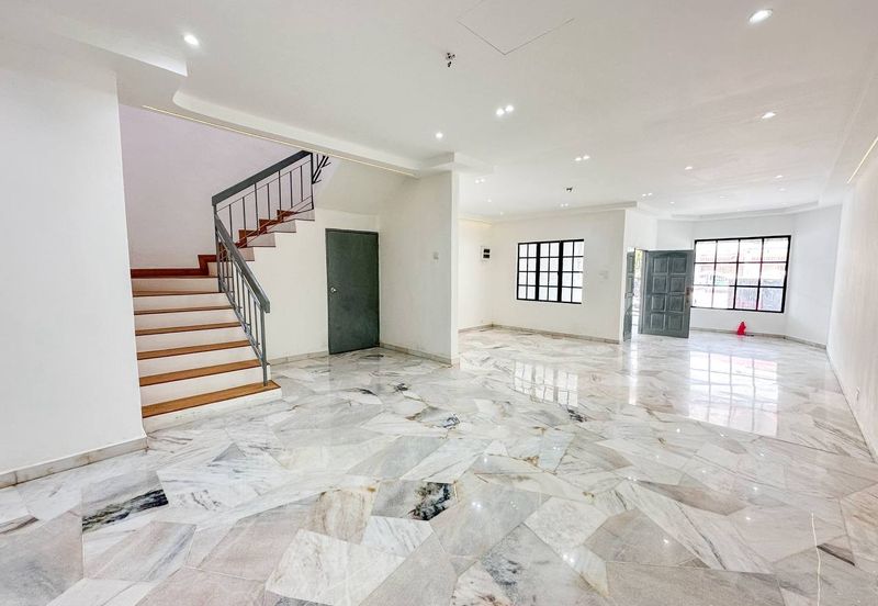 MOVE IN CONDITION❗️DOUBLE STOREY TERRACE INTERMEDIATE TAMAN MALURI CHERAS KEPONG KUALA LUMPUR FOR SALE 