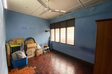 HUGE 24X80 ❗️FACING OPEN DOUBLE STOREY TERRACE SEKSYEN 6 SHAH ALAM FOR SALE 