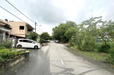 Taman Saujana Puchong