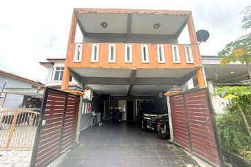 Taman Saujana Puchong