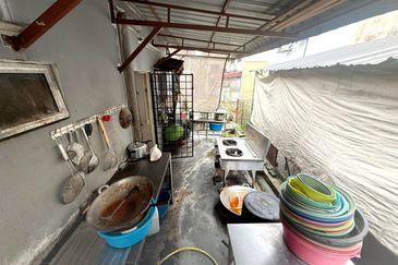 Taman Saujana Puchong