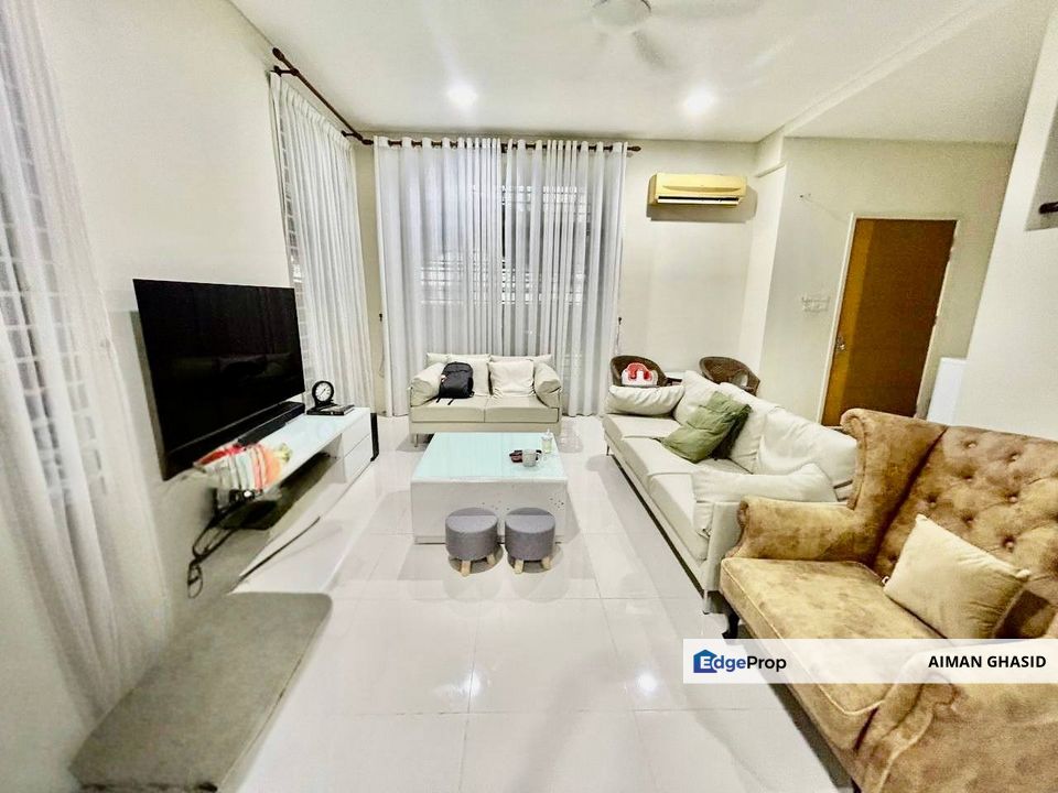 FACING OPEN❗️JALAN KAKI KE SURAU 3 Storey Zero Lot Bungalow Seksyen 4 Shah Alam FOR SALE , Selangor, Shah Alam